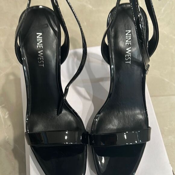 🎉SALE🎉Nine West Black Heels with Slingback Design - Picture 3 of 5